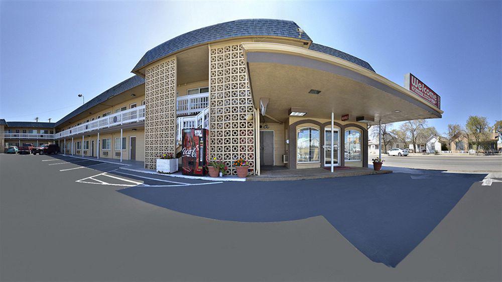 Econo Naval Air Station Area Lodge *